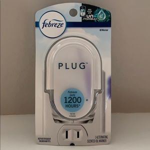 Febreze plug in scented oil warmer new